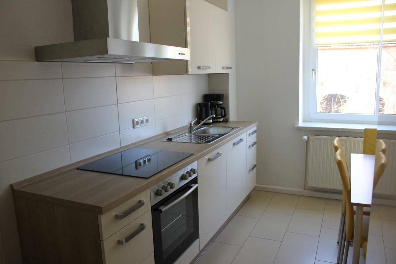 Gaestewohnung In Doebeln Bagian luar foto